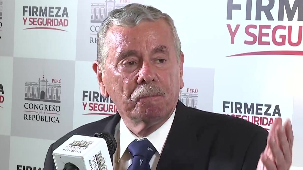 Rospigliosi critica al Poder Judicial tras fallo por difamación