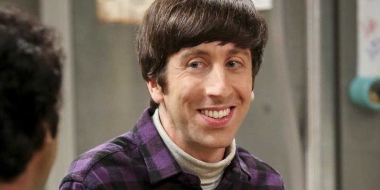 Howard Wolowitz smiling in The Big Bang Theory.