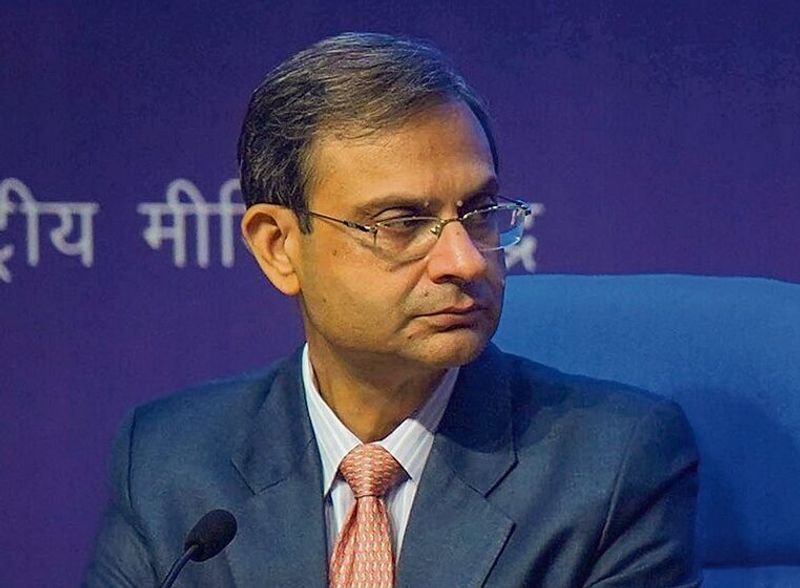 RBI keeps policy rate unchanged amid inflationary pressure