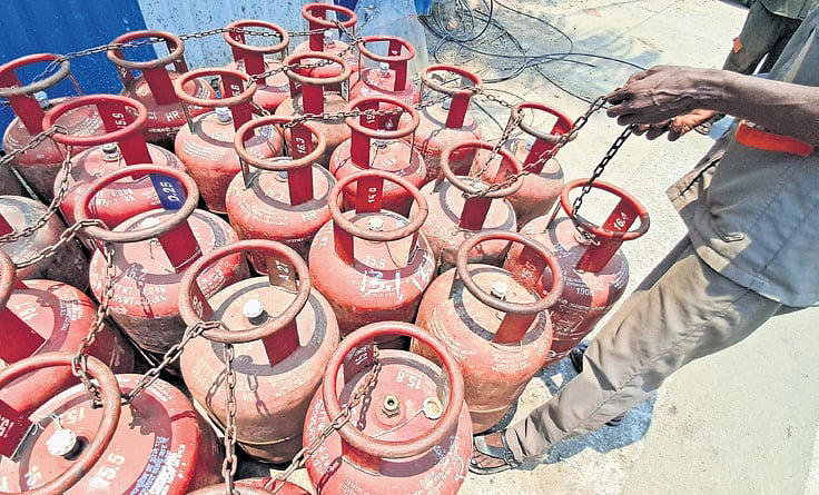 Chennai faces worsening LPG crisis as wait for refill stretches to 50 days