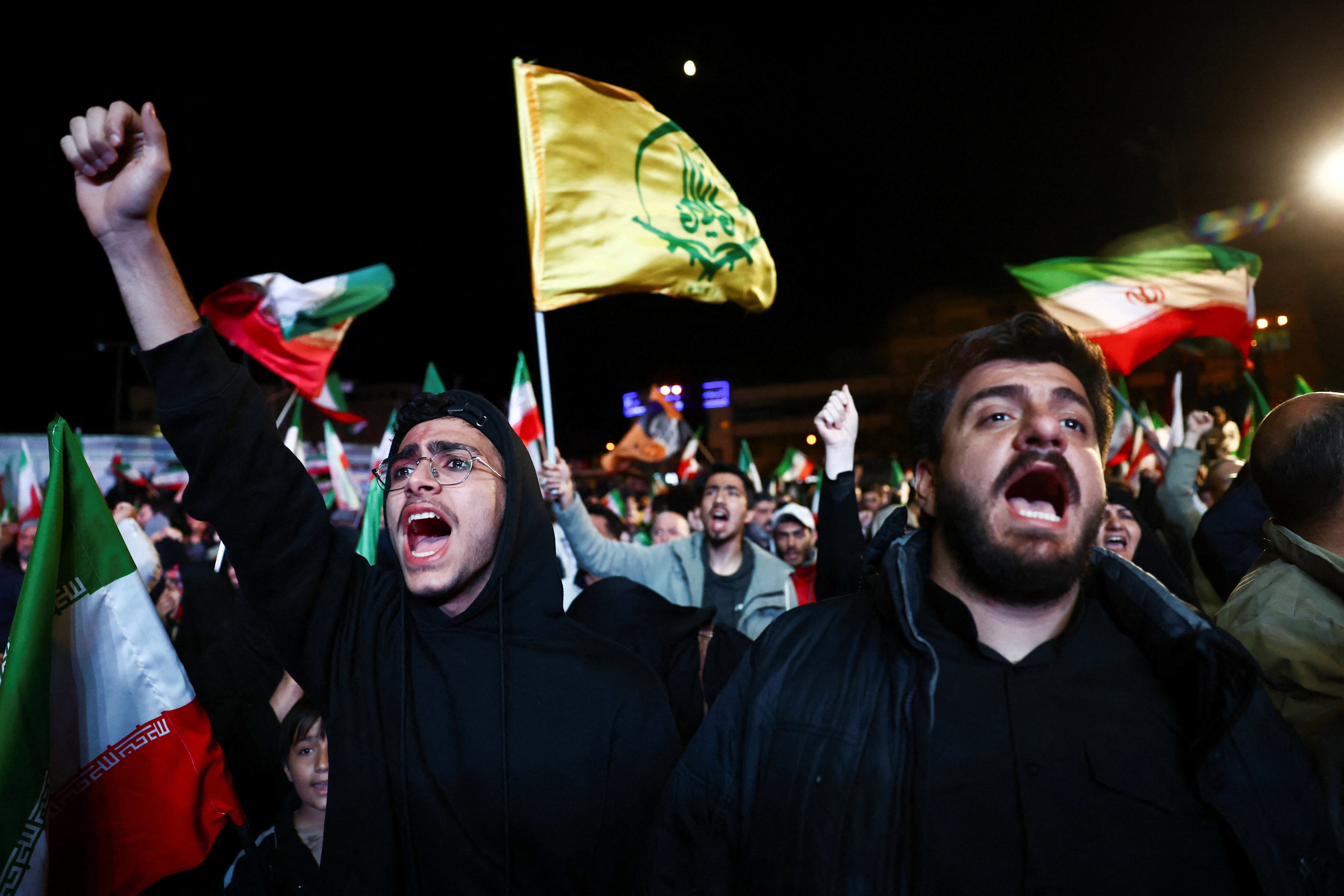 Iran attacks Gulf states despite two-week ceasefire