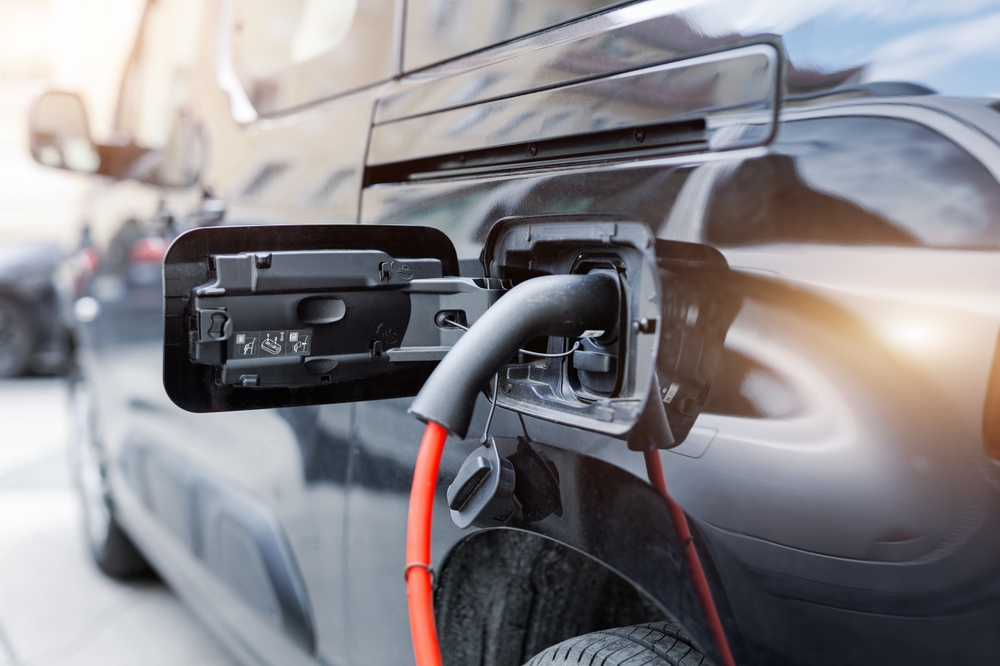 Ny teknologi forenkler valget: El eller plugin-hybrid? - teknologi news from Trend