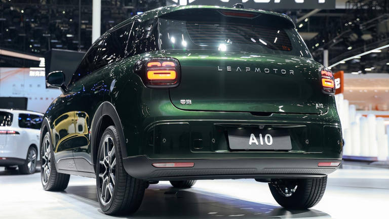 Leapmotor, brand che scuote la mobilità green. La citycar T03 ha ...