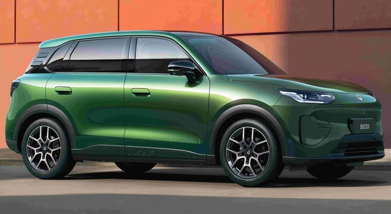 Leapmotor, brand che scuote la mobilità green. La citycar T03 ha ...