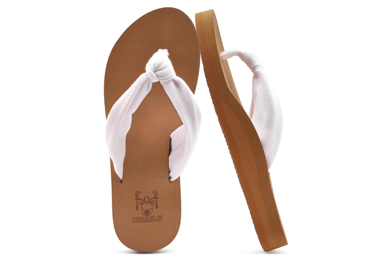 KuaiLu Flip Flops for Women with Arch Support Yoga Mat Comfortable Summer Beach Walking Thong Cushion Sandals Slip On Indoor Outdoor
