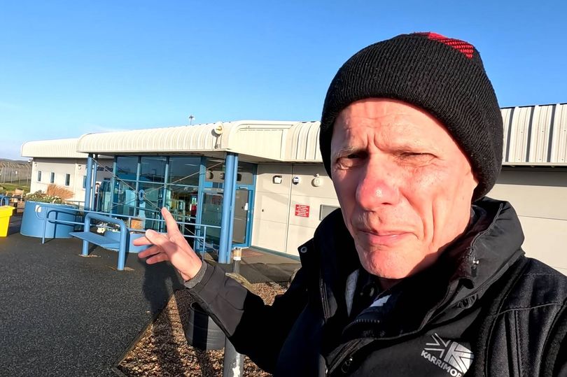 Man reaches uninspiring verdict after travelling 460 miles from Glasgow ...