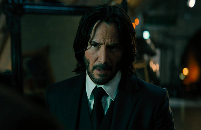 45 Keanu Reeves quotes that show why he could be a perfect life coach