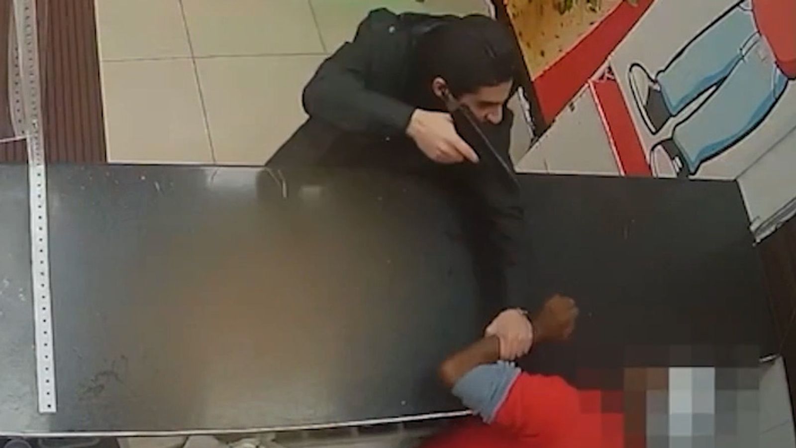 Man jailed after pulling out fake gun at chicken shop
