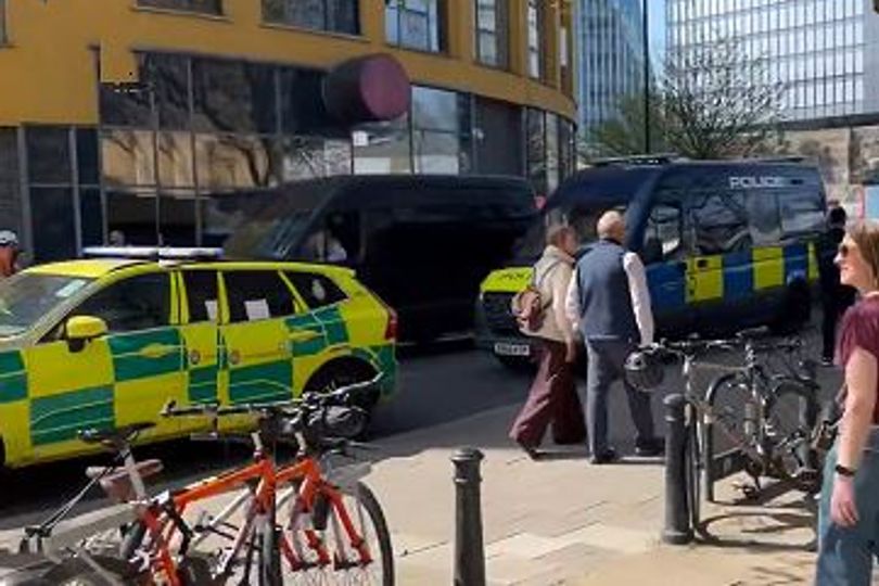 Tate Modern evacuated and police rush to scene after package found