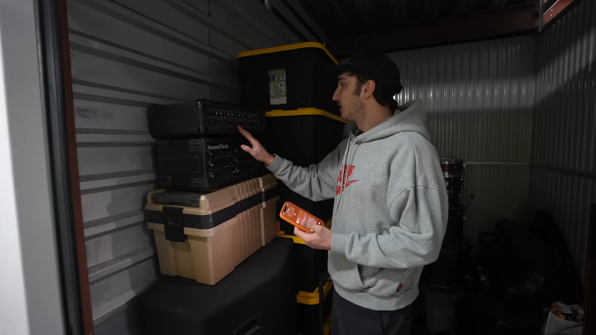 Watch what's inside this $6,000 storage unit no one wanted