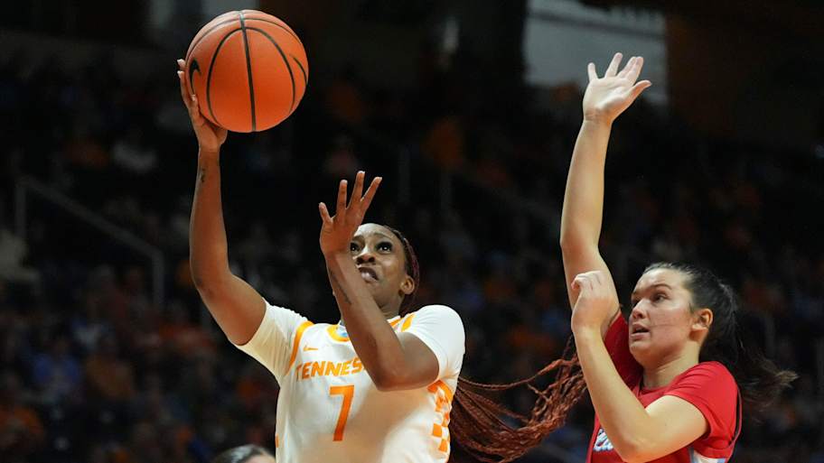 Lady Vols basketball lands first transfer portal addition