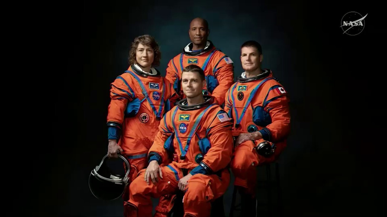 Integrity crew jokes Orion was headed for Earth crash course<br><br>