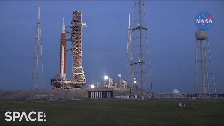 NASA's Artemis 1 moon rocket arrives at launch pad 39B in time-lapse video