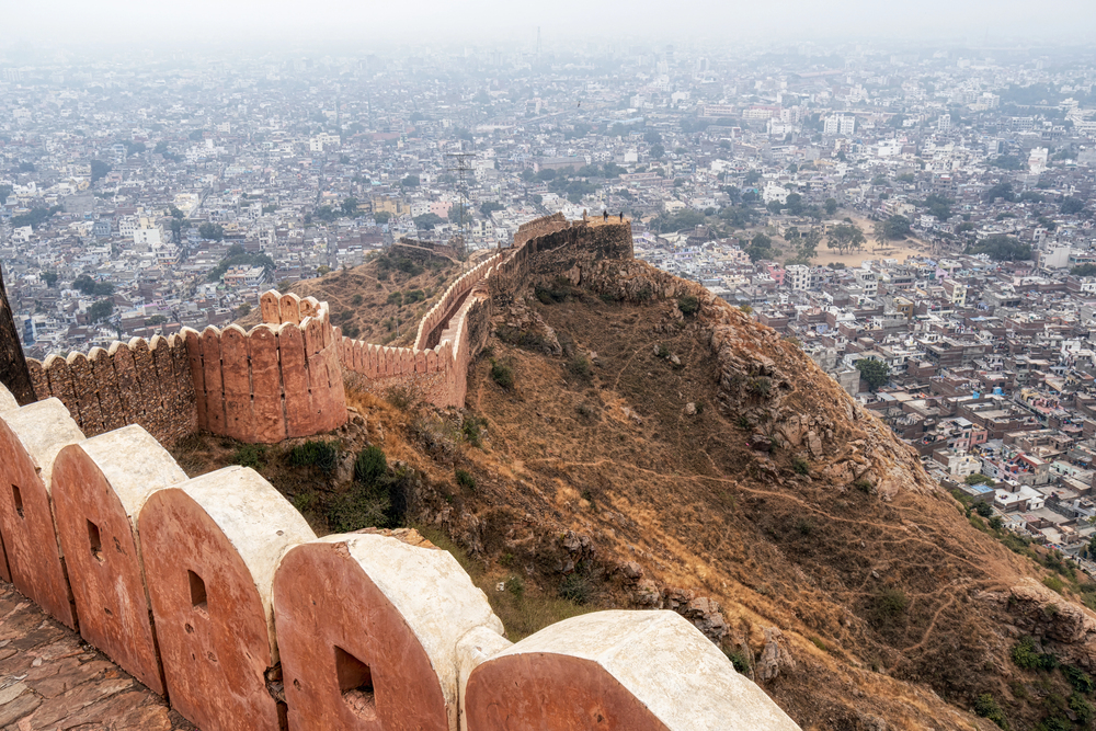 15 historic landmarks every traveler should see