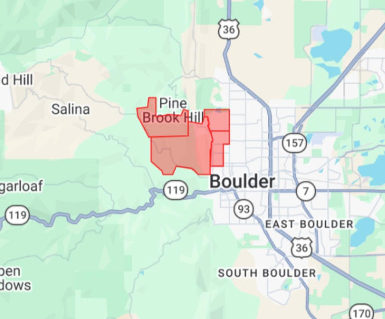 Evacuation warning map as Goat Trail Fire approaches city of 108,000