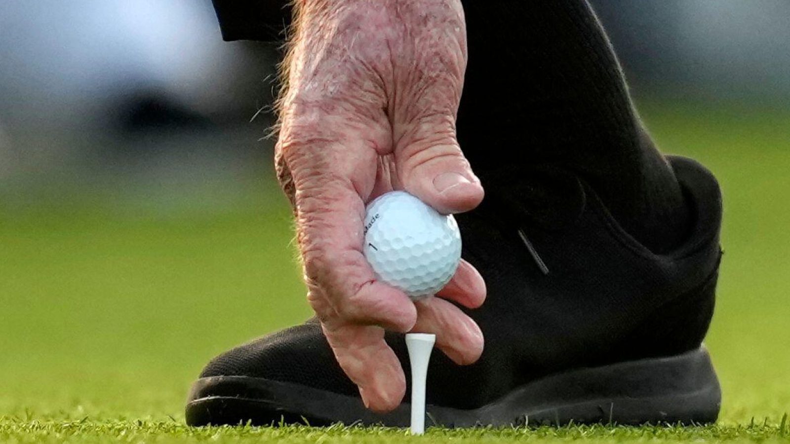 Only three golfers have ever won the Masters back-to-back – here’s how they did it