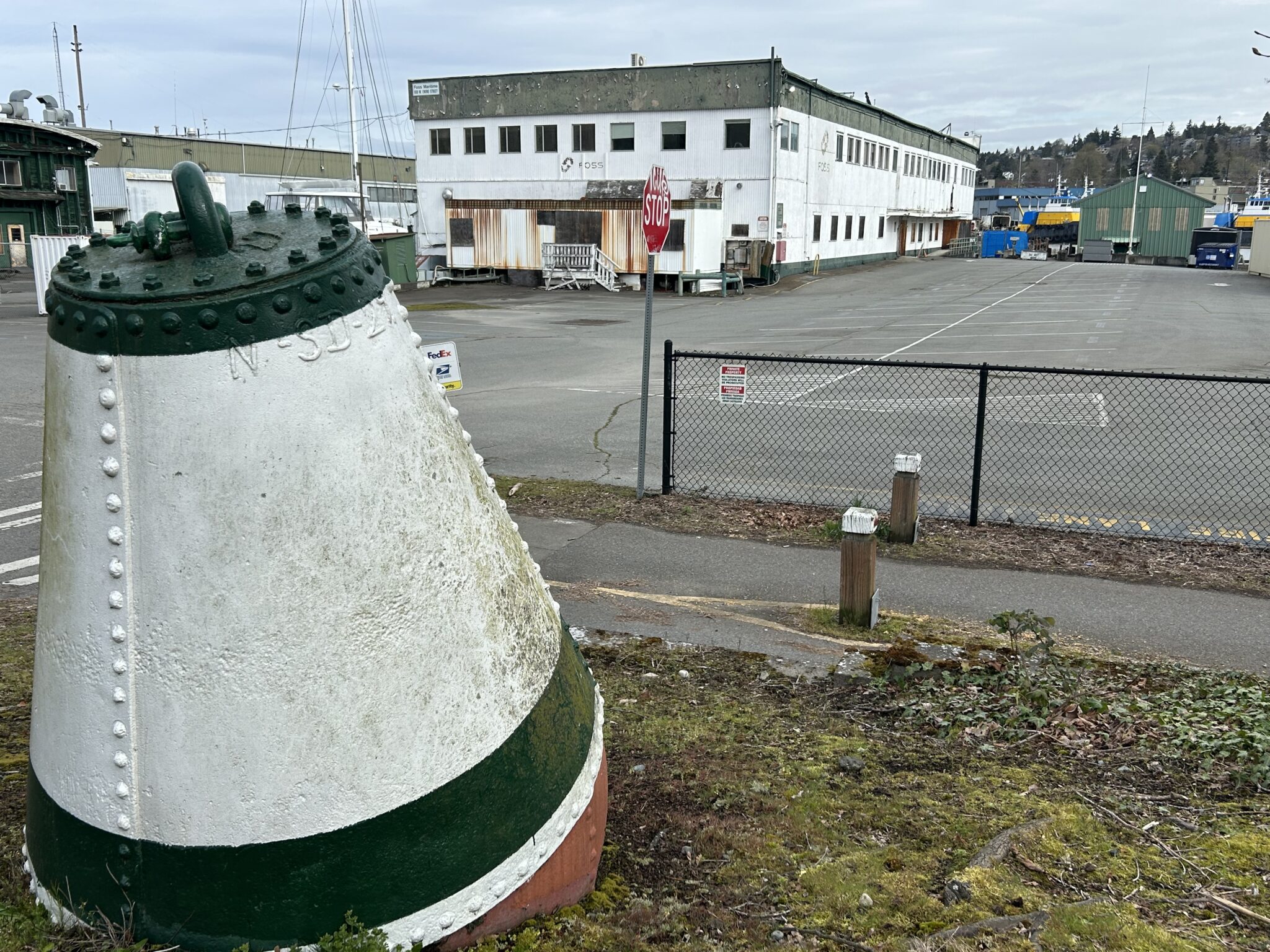 Defense giant Anduril is quietly building autonomous warships on Seattle’s historic ship canal