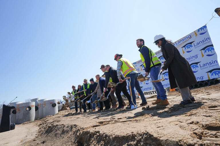 Construction starting on new Lewton School in Lansing