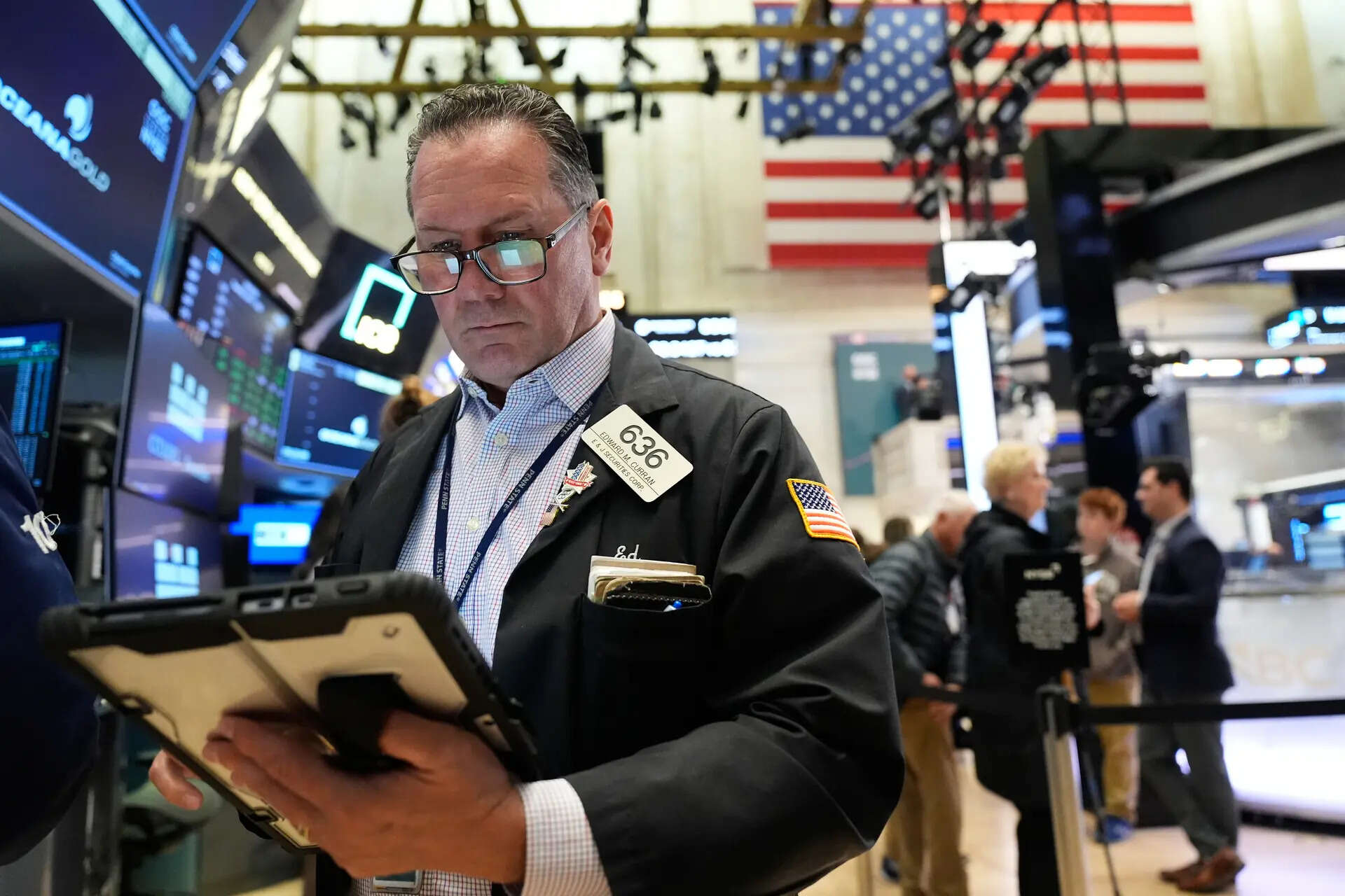 US stock index futures climb over 2% on relief from US-Iran ceasefire