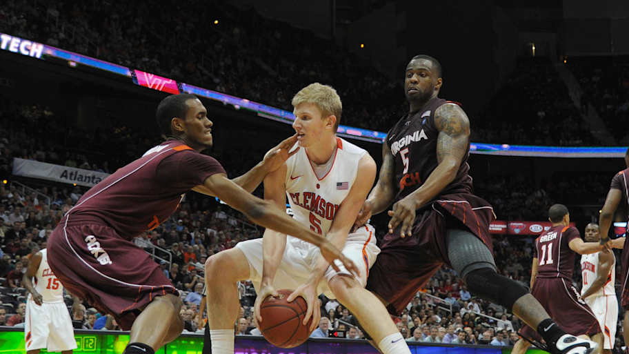 Former Clemson basketball player Tanner Smith scores head coaching job ...