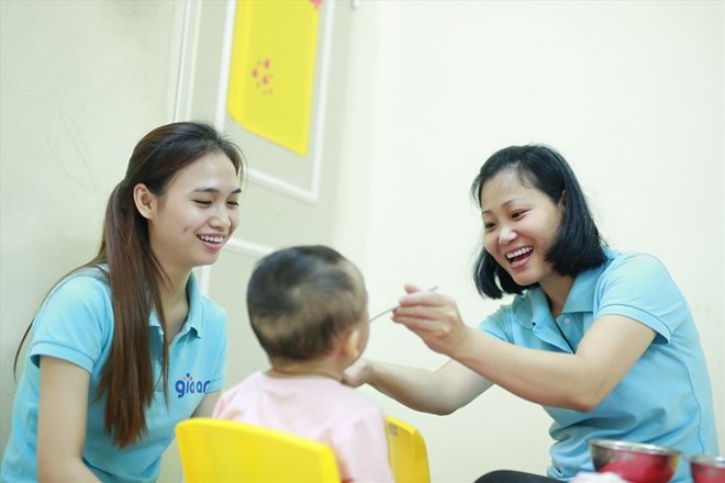 Chuyên gia quốc tế đề xuất tăng lương, thêm quyền lợi cho giáo viên mầm non