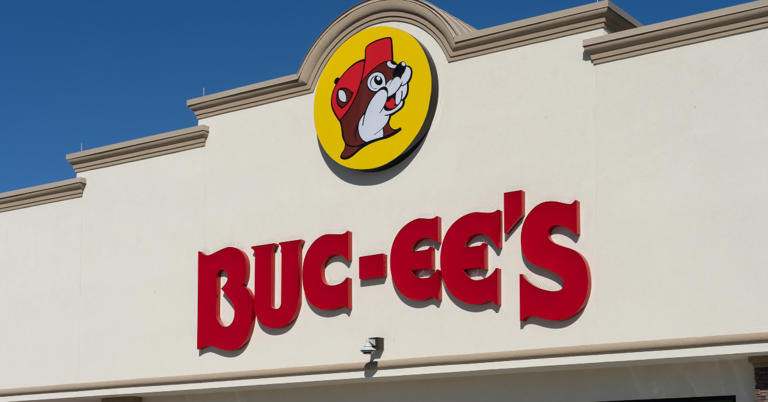 16 Things Buc-ee's Employees Really Want You To Know