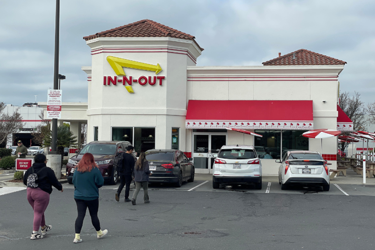 In-N-Out owner addresses possible plans for online ordering or pickup
