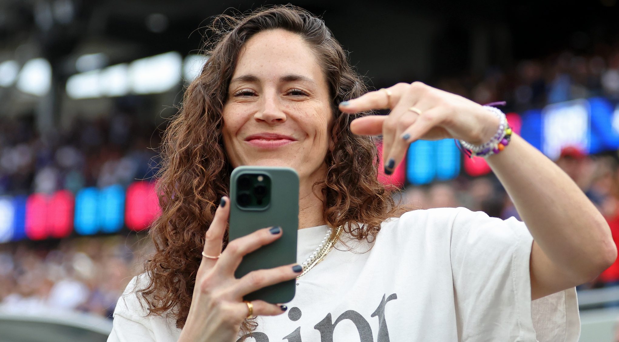 NBC taps basketball legend for WNBA coverage