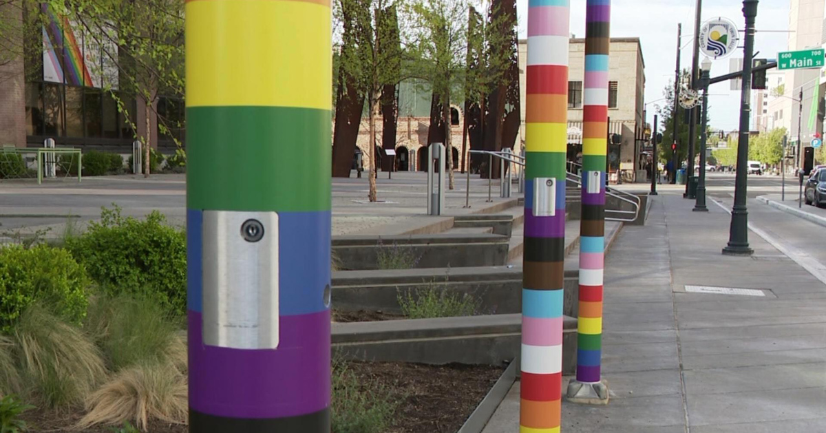 Idaho banned Pride flags at official buildings. Boise resisted by ...