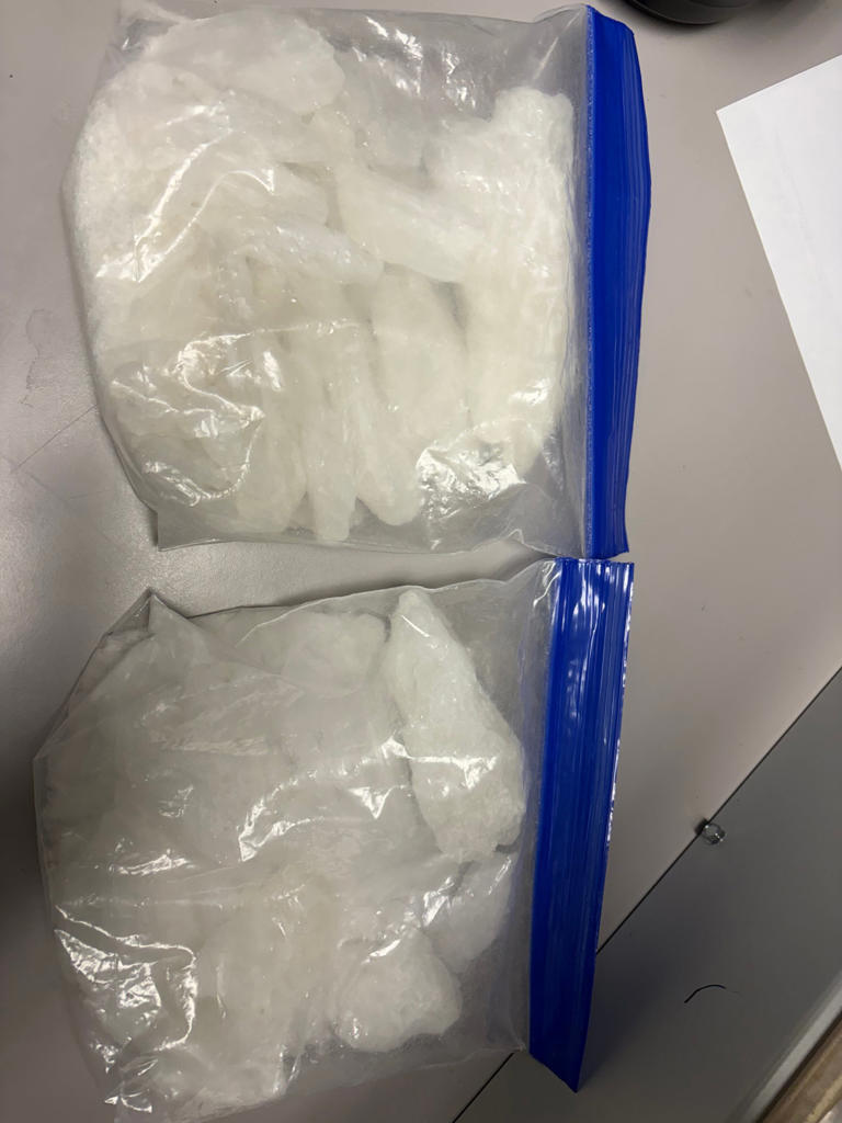 2 people arrested after traffic stop leads to large meth seizure