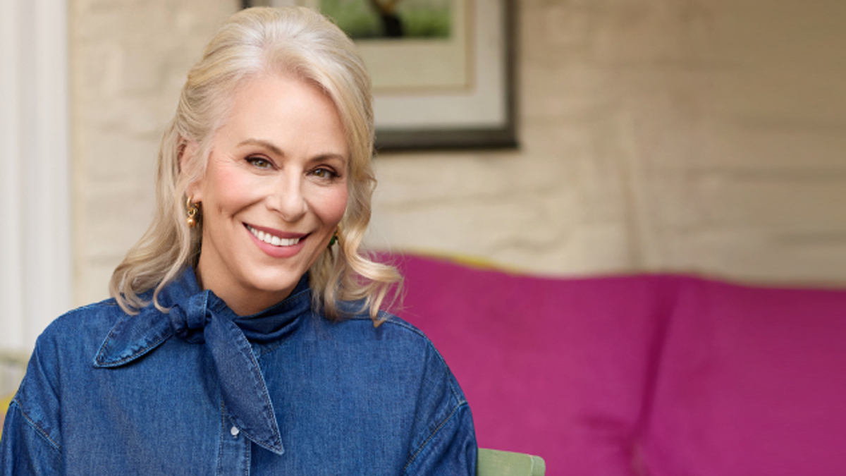 Jane Kaczmarek finds love again at 70: 'I couldn't be happier'