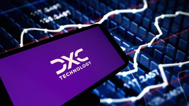 DXC to adopt ServiceNow’s agentic AI for core enterprise operations