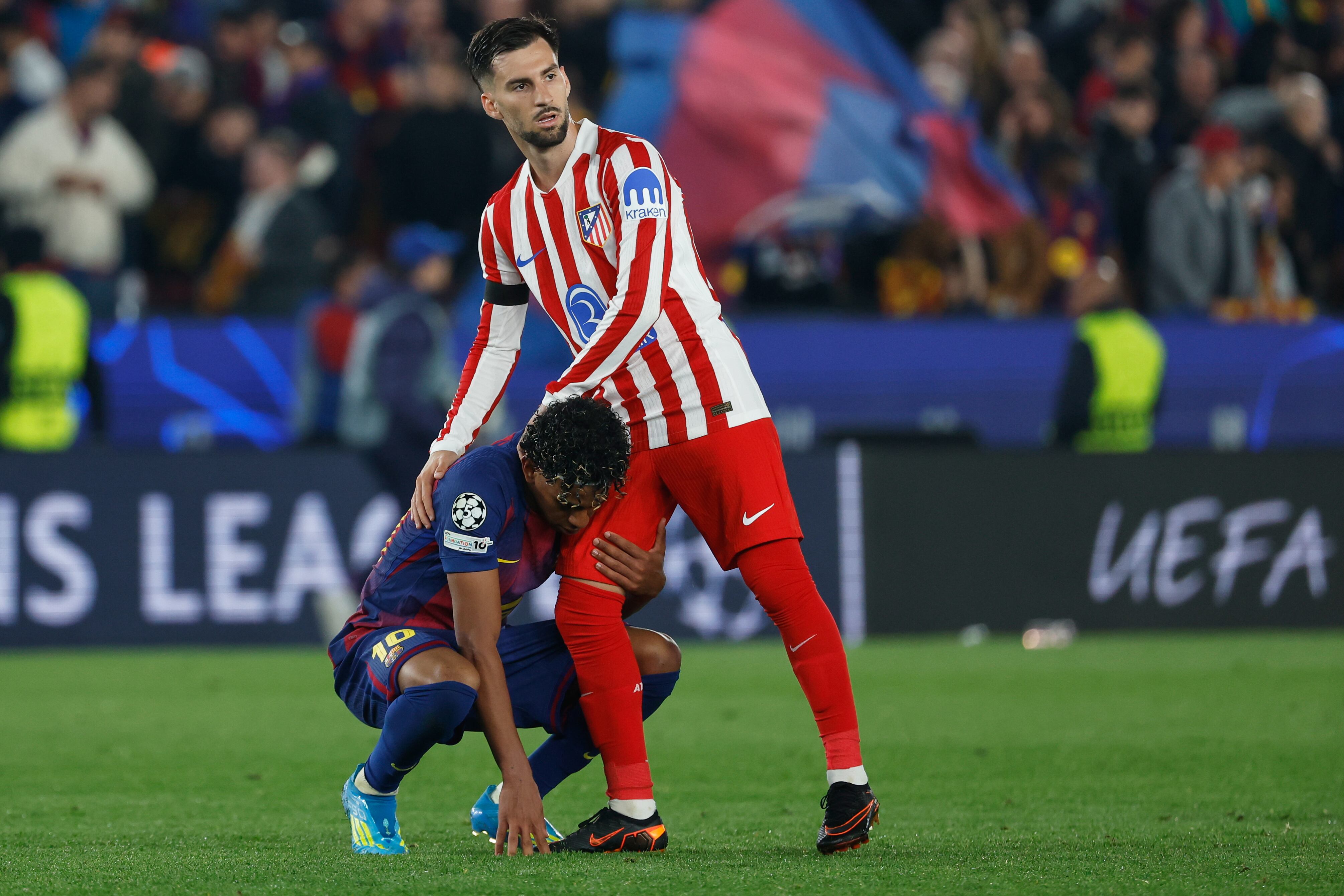Atlético de Madrid vence al Barcelona y lo deja contra las cuerdas en ...