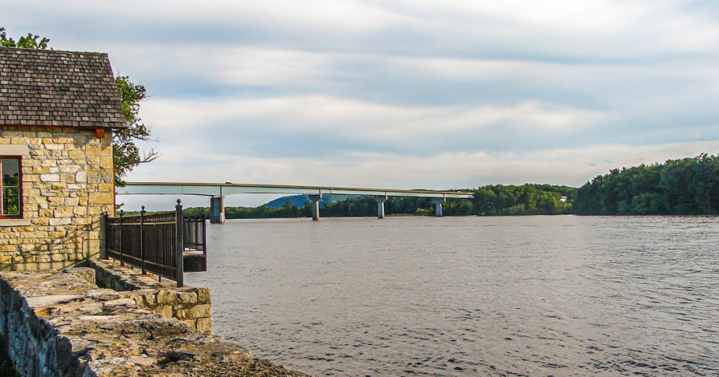 Long bridge spanning the Mississippi River, connecting Prairie du Chien, Wisconsin to Iowa.