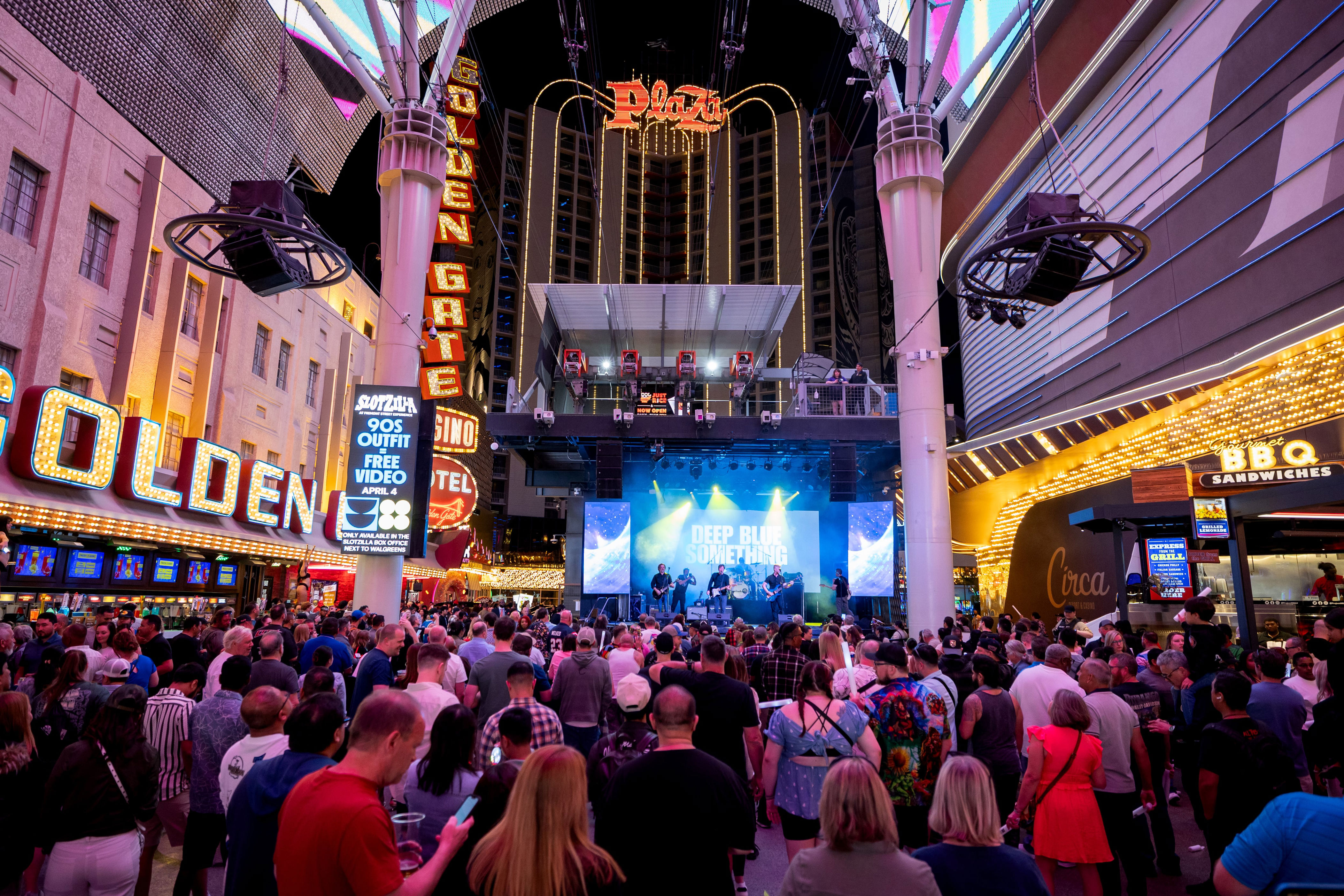 fremont-street-experience-launches-free-themed-event-series-with-90s
