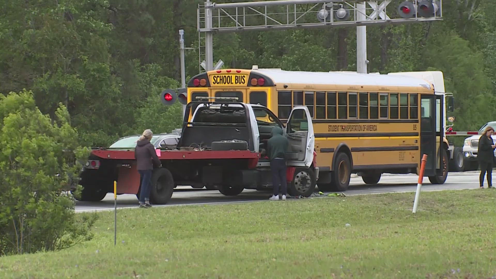 9 taken to hospital after another Duval school bus crash
