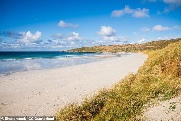 Britain’s Best Hidden Beaches Offer Crowds-Free Escapes