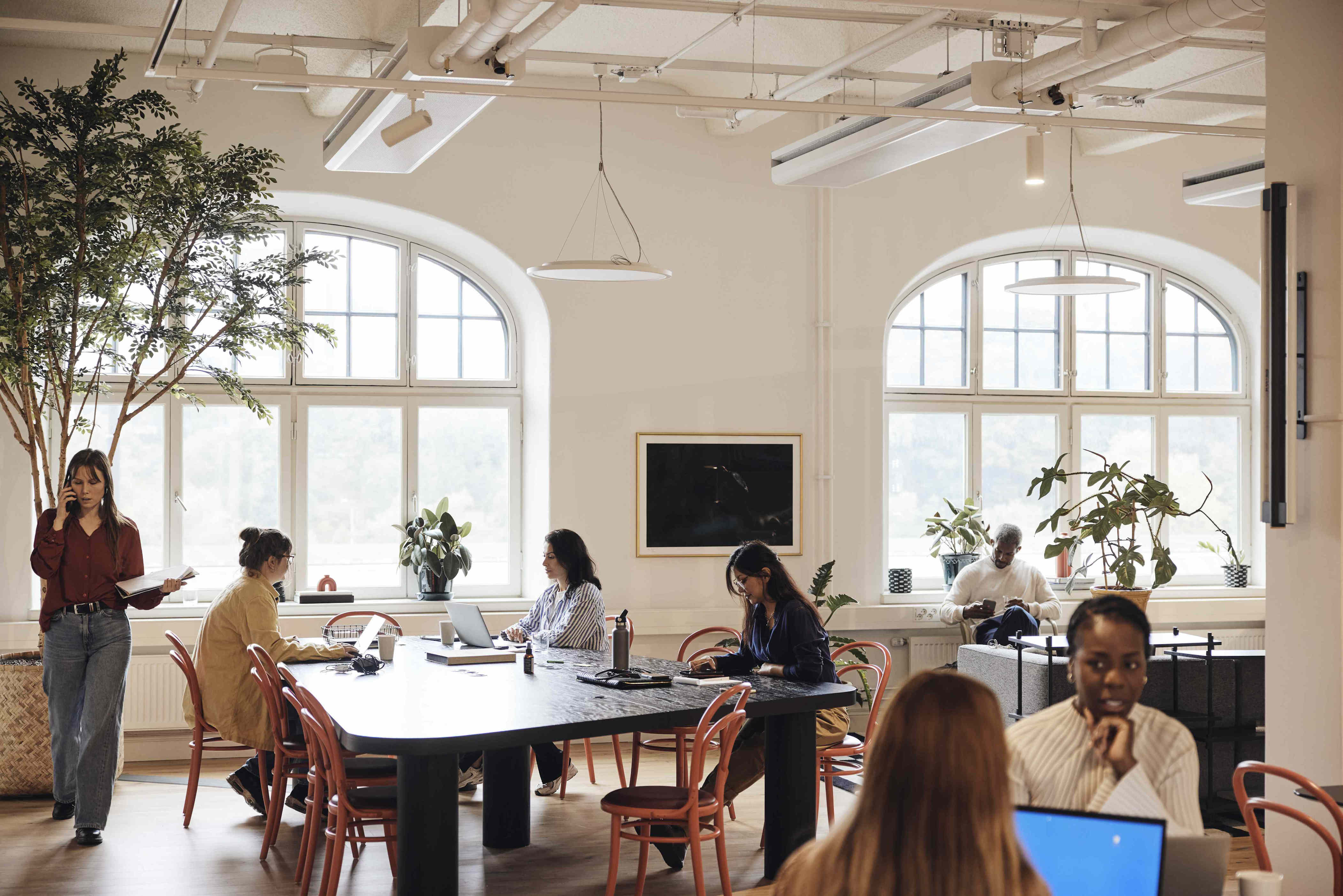 Soft socializing is the Gen Z trend that's making low-pressure hangouts ...