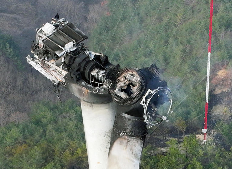 ‘3명 사망’ 영덕 풍력발전 화재 당국, 원·하청 대표 등 3명 입건
