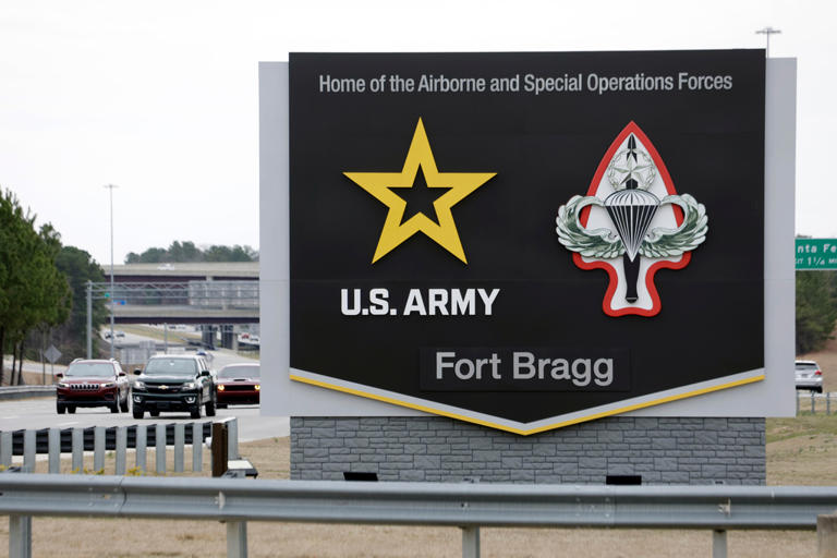 An Army veteran is charged with sharing classified details of an elite ...