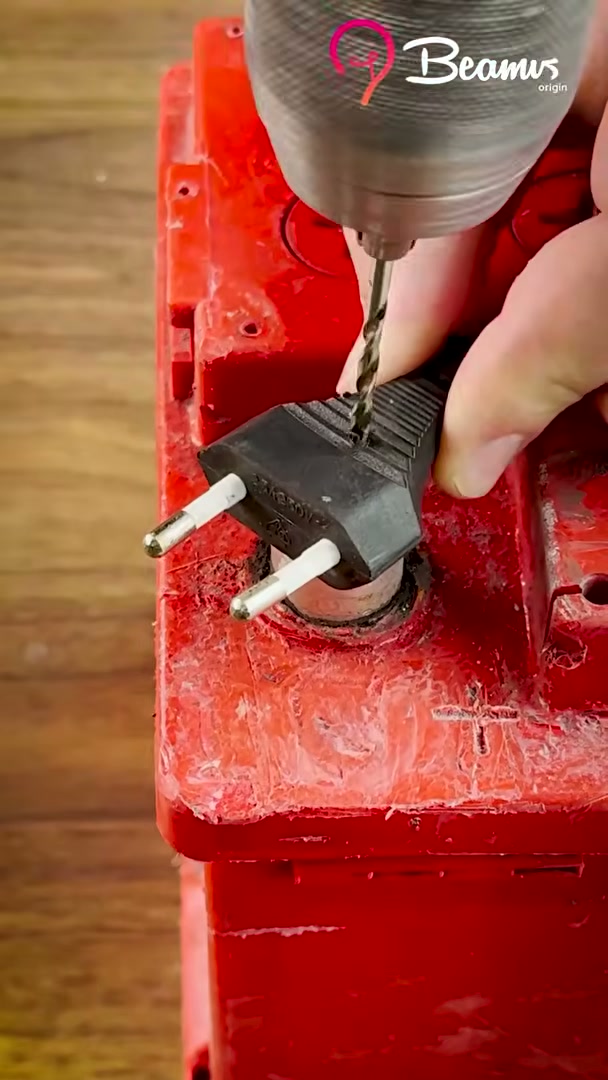 Fix battery terminal using pliers & wire trick #fix #battery #terminal ...