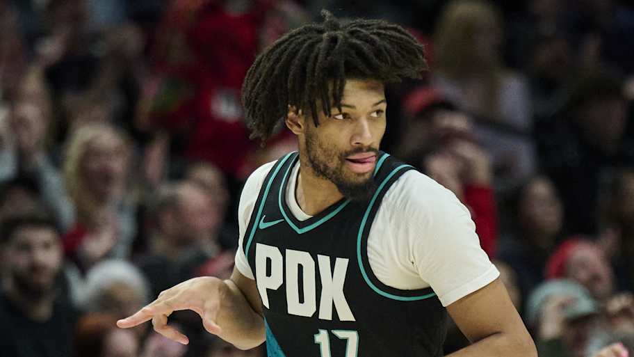 Encouraging Shaedon Sharpe update makes Blazers a sneaky playoff dark horse