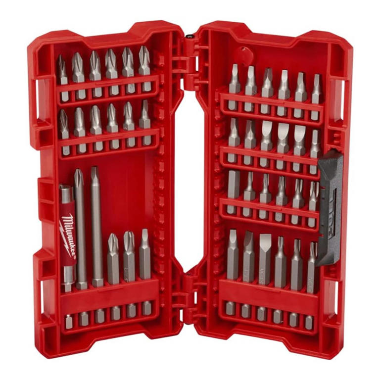 This 'top-notch' Milwaukee 42-piece impact driver bit set is on sale ...