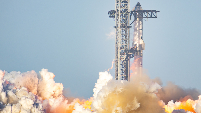 SpaceX Starship Engine Test Is Successful In Every Way, Except For All ...