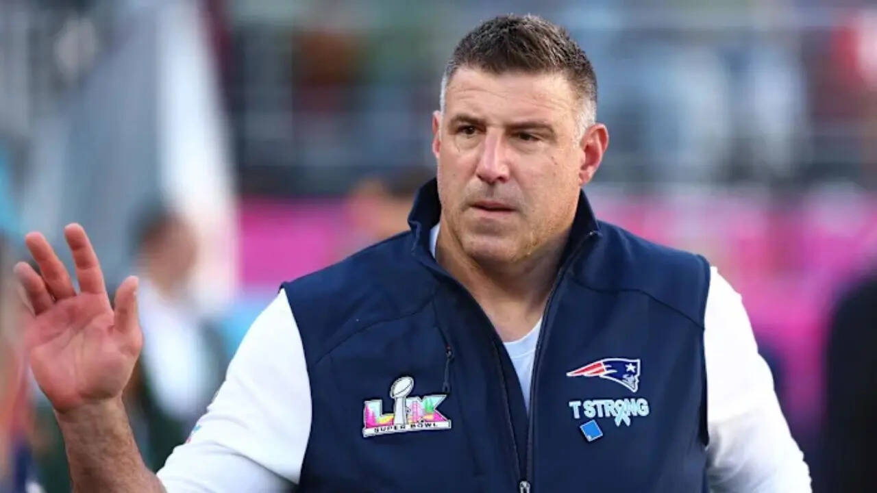 Mike Vrabel's kids: All about Patriots coach's 2 sons Tyler and Carter