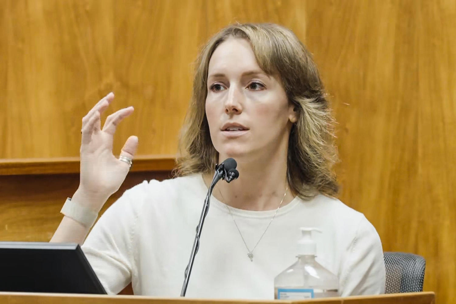 Verdict reached in trial of Maui doctor accused of trying to kill wife ...