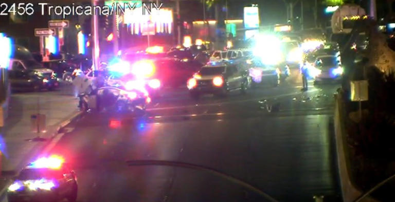 Driver of stolen vehicle crashes near Las Vegas Strip after police chase