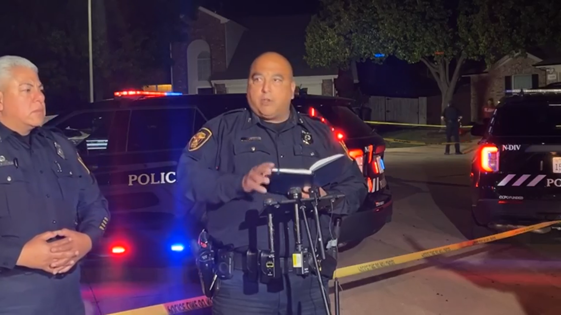 Woman shoots boyfriend and 2 other men outside north Fort Worth home ...