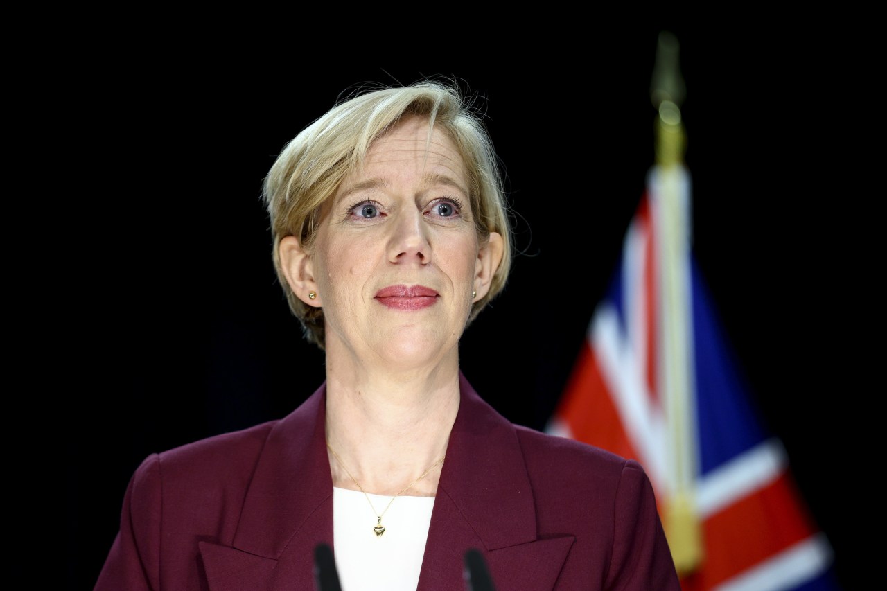 New Zealand Central Bank Governor Vigilant to Inflation Threat