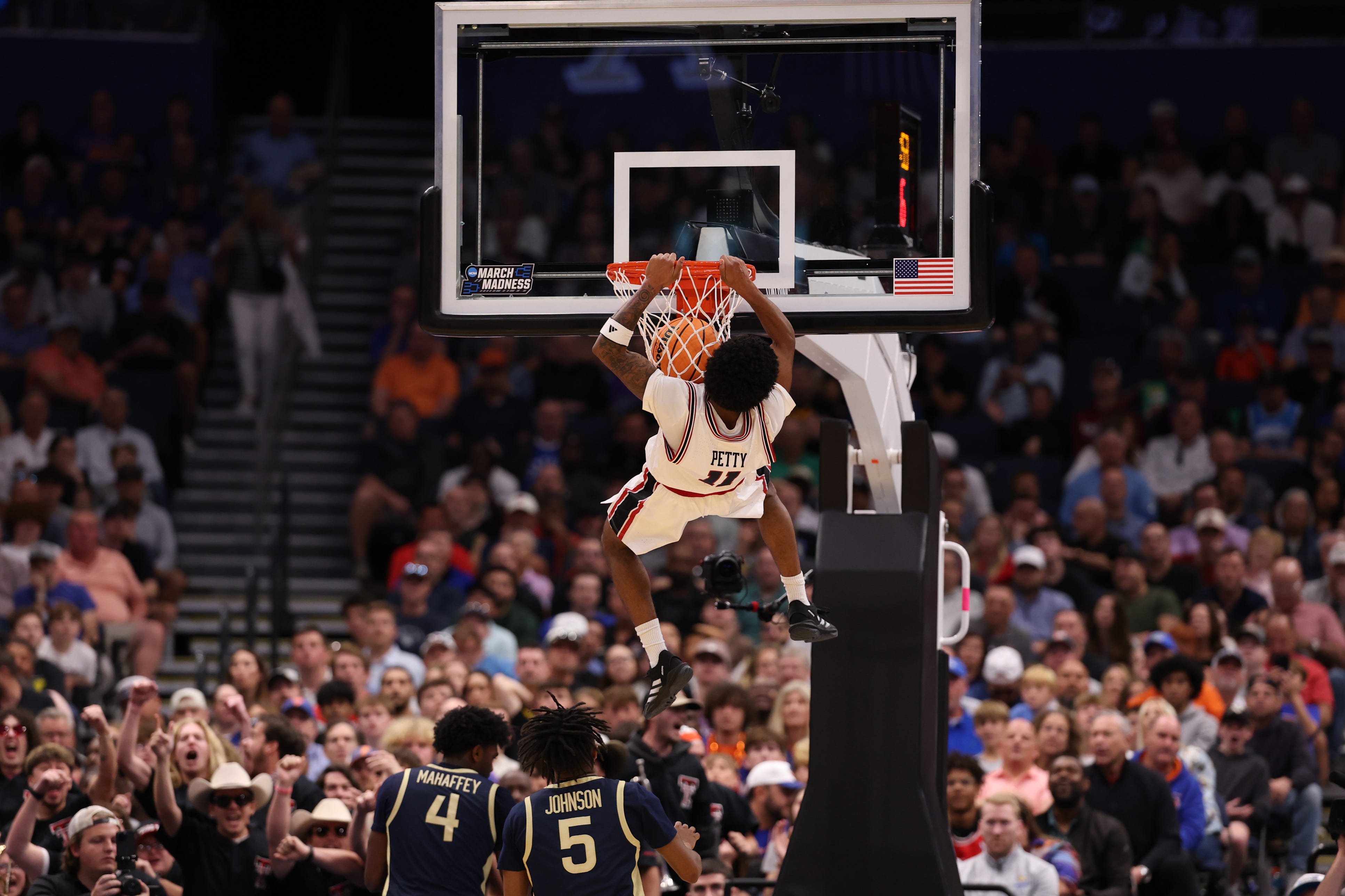 Former local star is ideal transfer target for Washington basketball